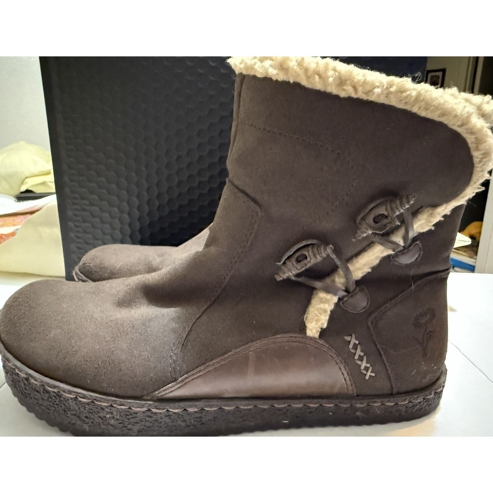 Earth Dakota Boots Chocolate Women's Goblincore Cozy Feet Fall HYGGE Size 9.5B